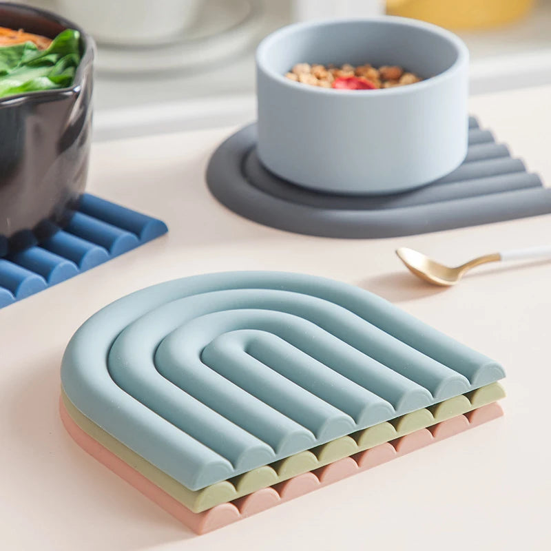 Heat-Resistant Silicone Trivet Pink